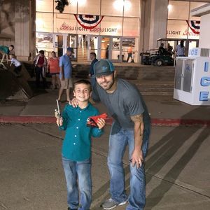 Meet your Posher, Abe